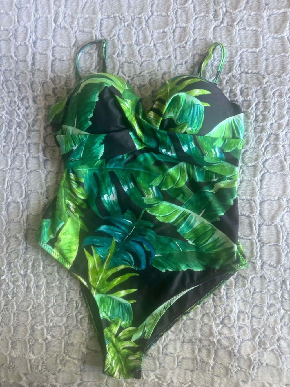 Woman’s Green Tropical Leaf One-Piece Swimsuit like new